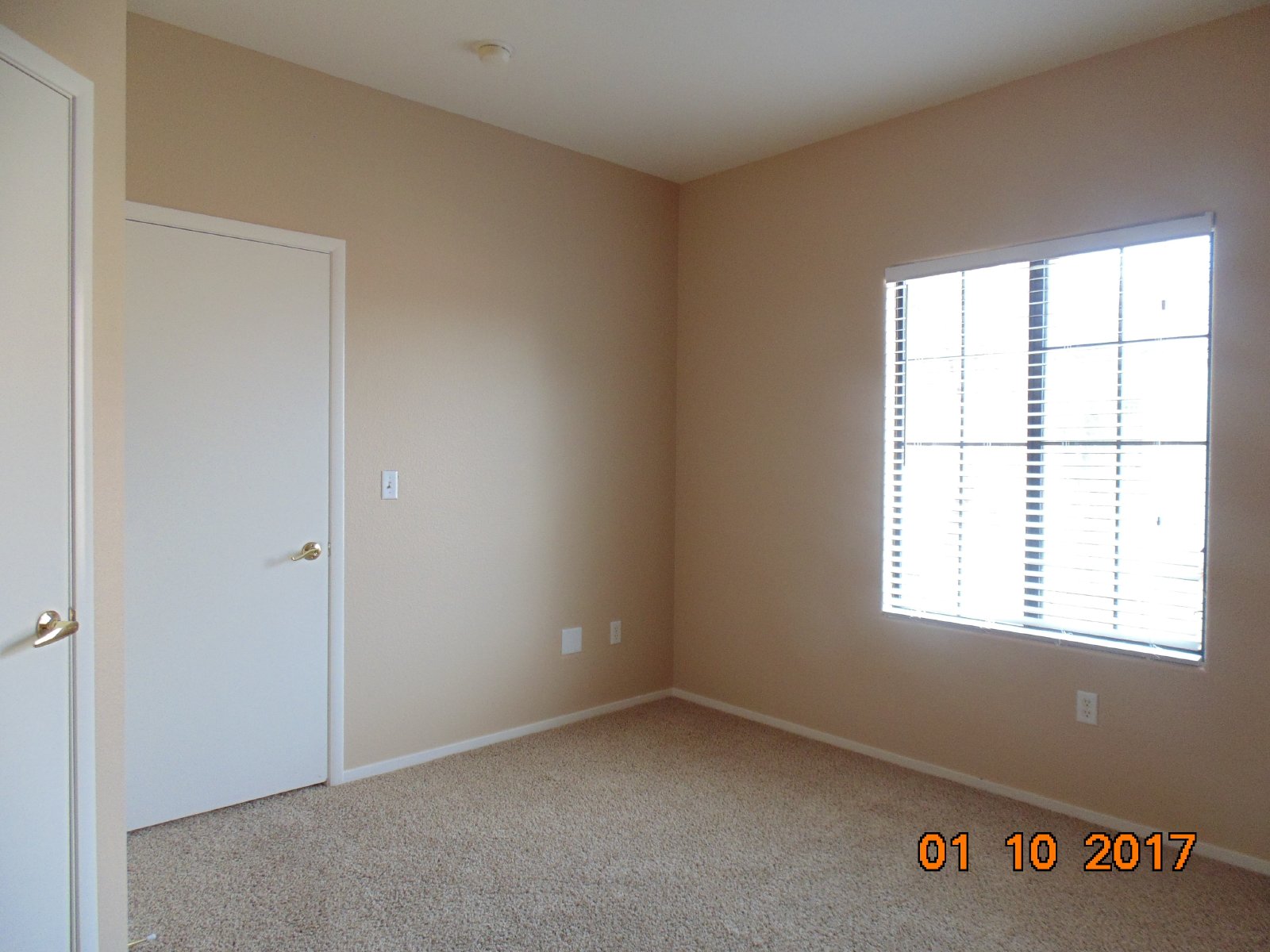 Second-floor condo near shopping entertainment property image