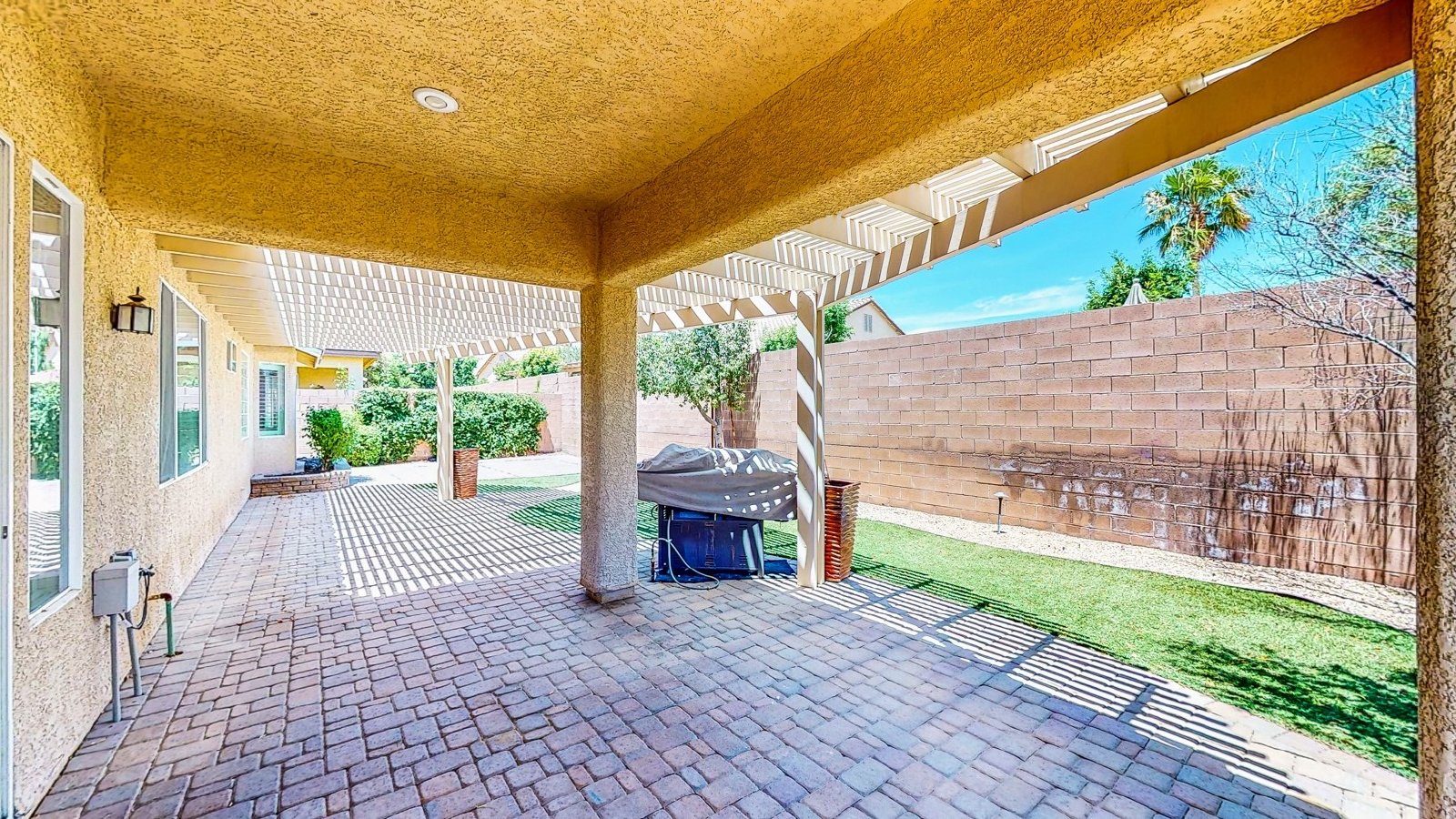 Large home with dual primary suites property image