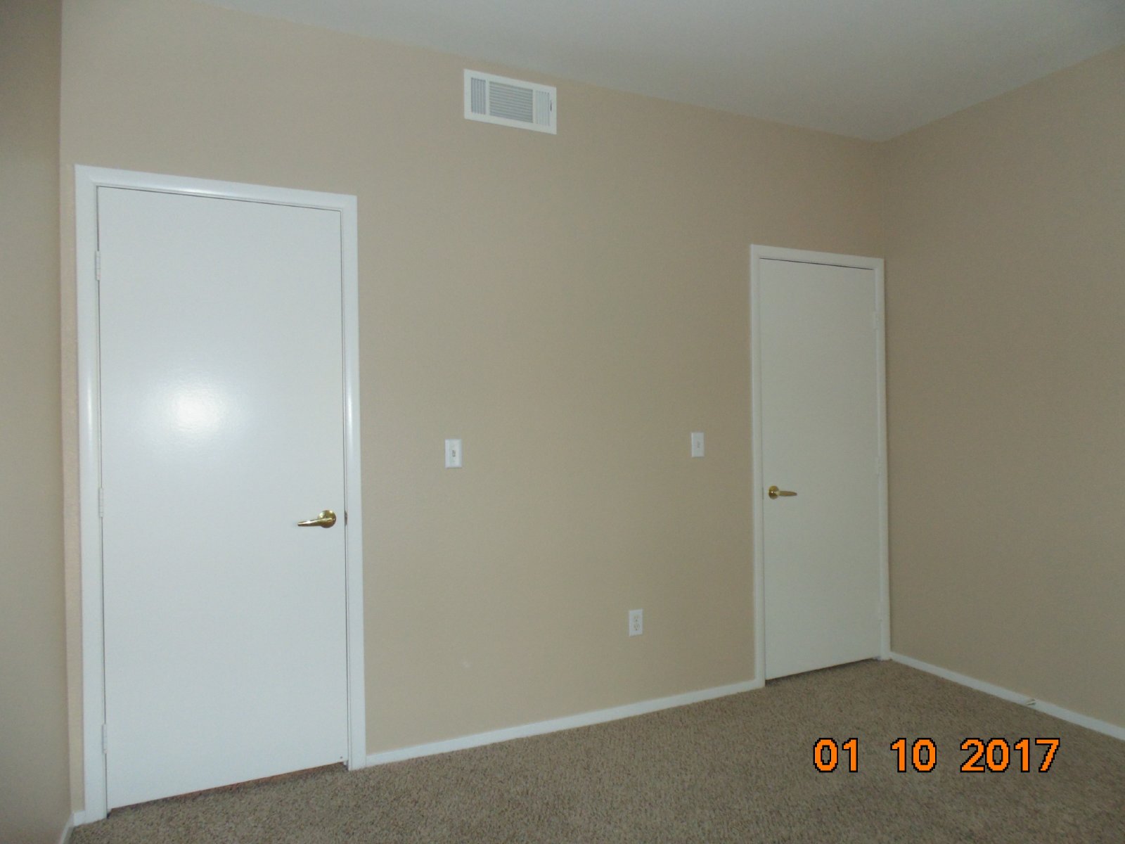Second-floor condo near shopping entertainment property image