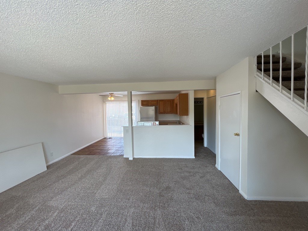 Centrally located townhome near Strip property image